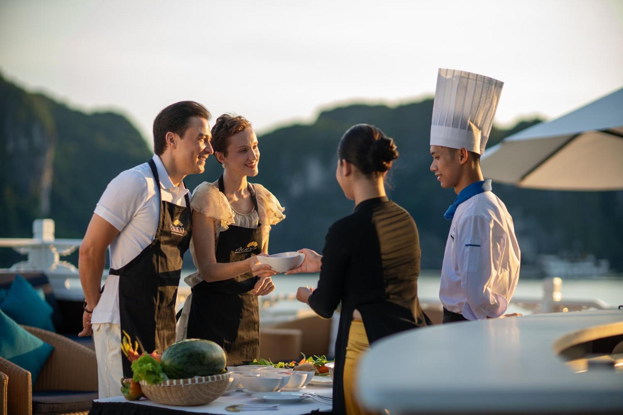 The Au Co Cruise - Managed By Bhaya Cruise Ha Long Exterior foto